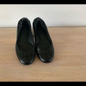 Tory Burch Black Leather Mini flats. Size 8